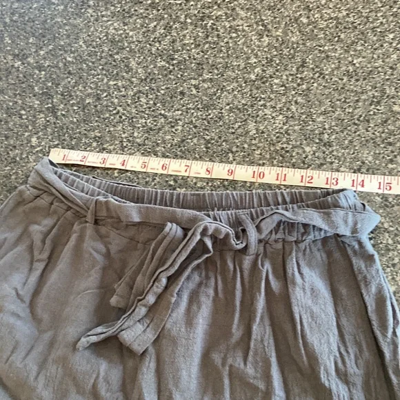 Linen drawstring pants - Picture 2 of 4